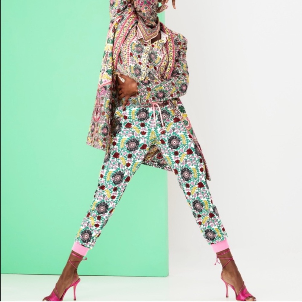 ALICE + OLIVIA NYC FLORAL SLIM JOGGER